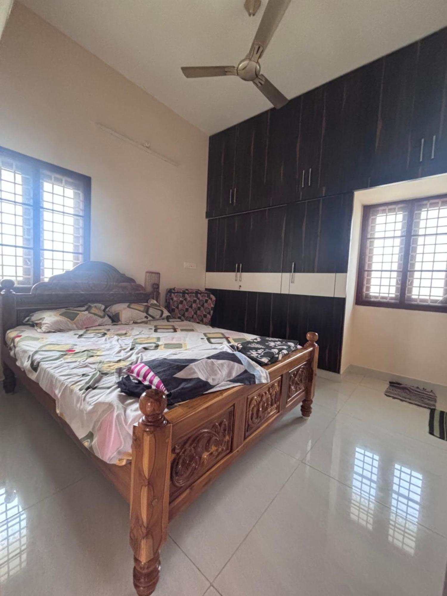 Jo'S Homestay Tiruvannamalai Bagian luar foto