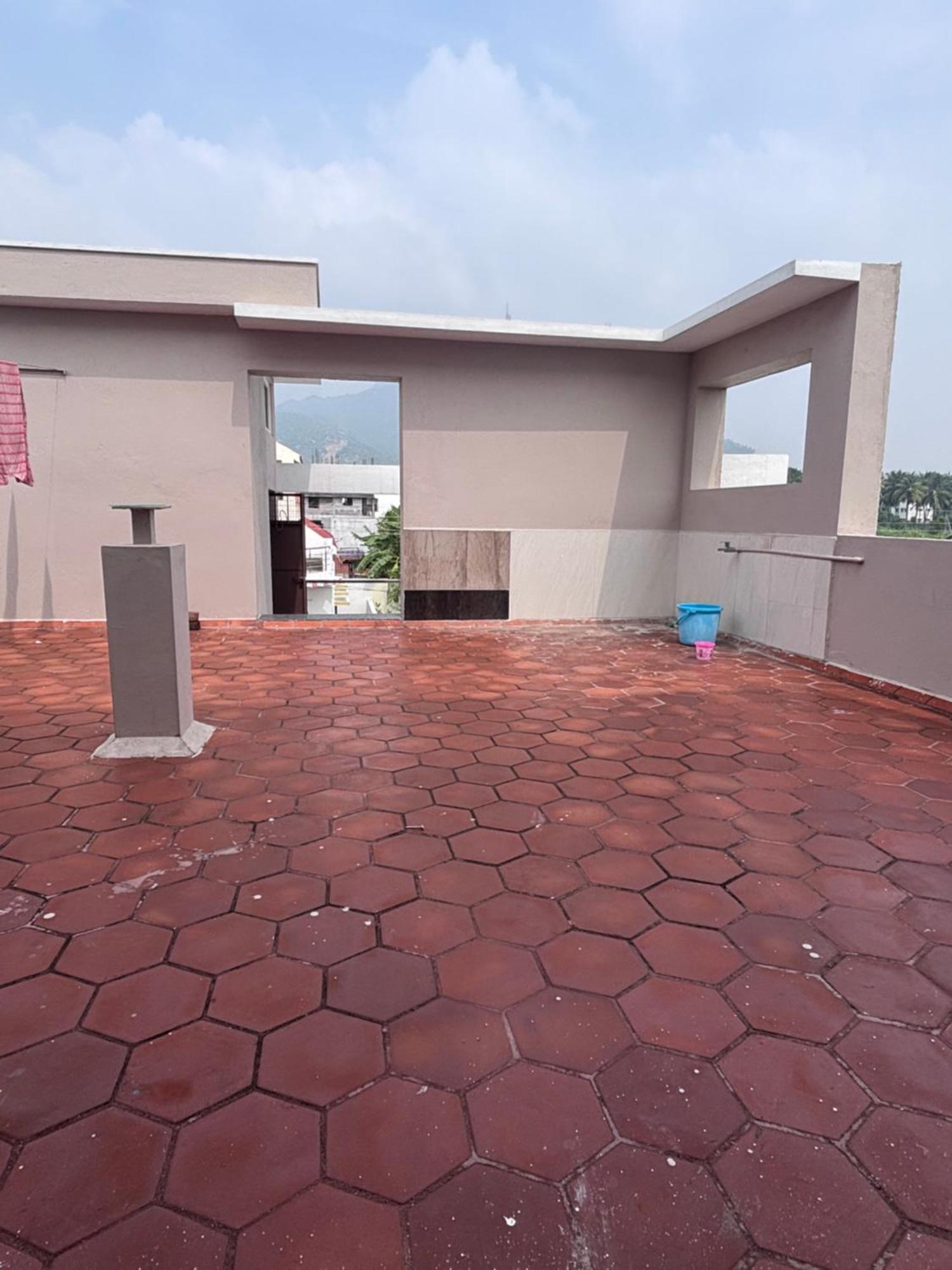 Jo'S Homestay Tiruvannamalai Bagian luar foto